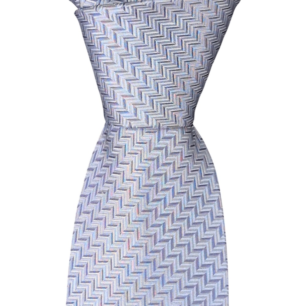 Saks Fifth Avenue Tie Mens NS Light Blue Silk Chevron Herringbone CS-S2414 NEW